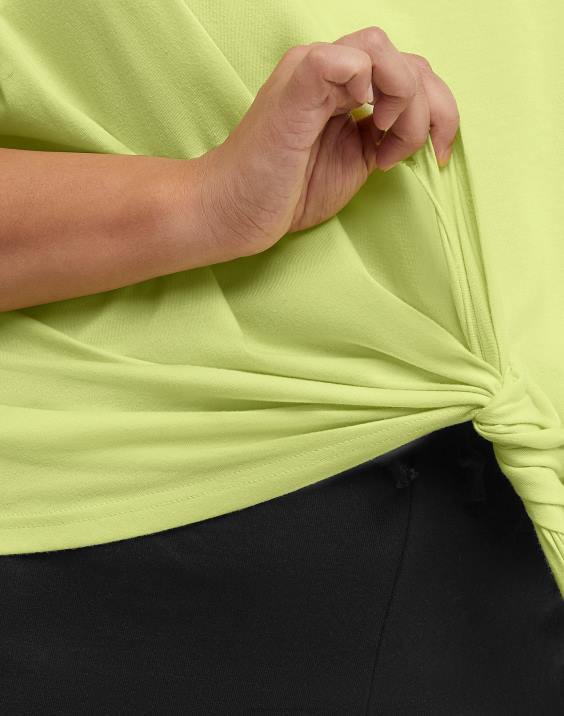 Champion ženske majica s kratkimi rokavi na zavezovanje spredaj, logotip trojni C (večja velikost) 2B841379 zamrznjeno apno